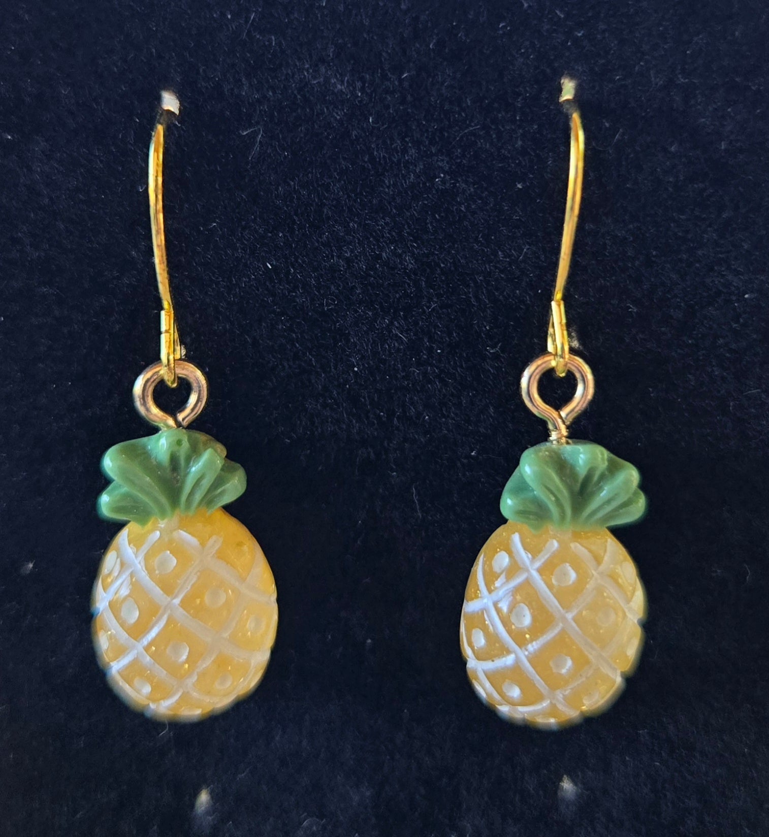 Sparkly Pineapples